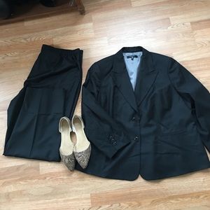 Nine West Suit